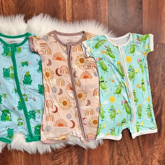 Little Sleepies Bundle of Four Shorty Zippy Size 12-18 Months - Picture 3 of 5